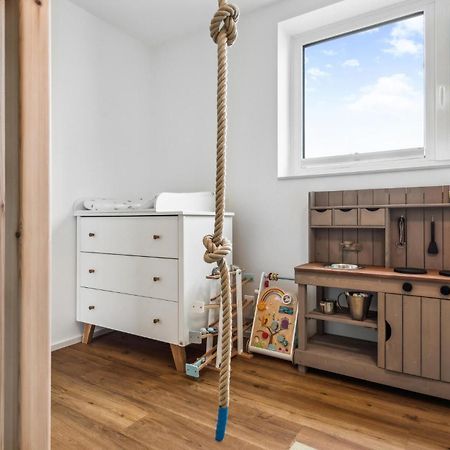 Lovely Home In Lembruch-Duemmer See With Sauna Εξωτερικό φωτογραφία