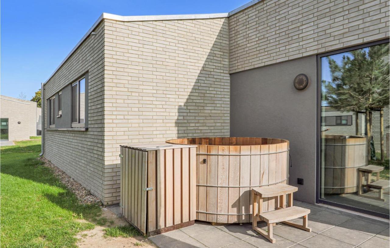 Lovely Home In Lembruch-Duemmer See With Sauna Εξωτερικό φωτογραφία
