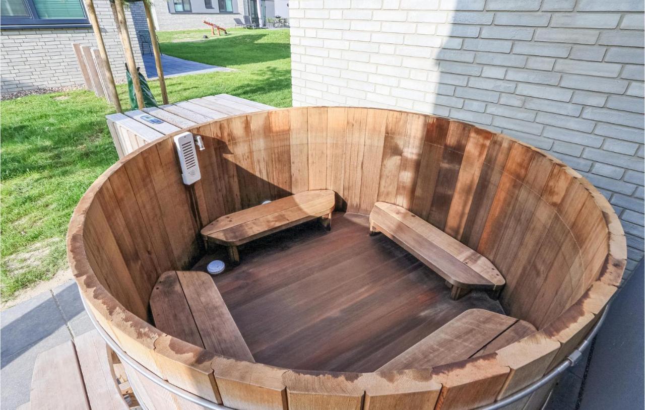 Lovely Home In Lembruch-Duemmer See With Sauna Εξωτερικό φωτογραφία