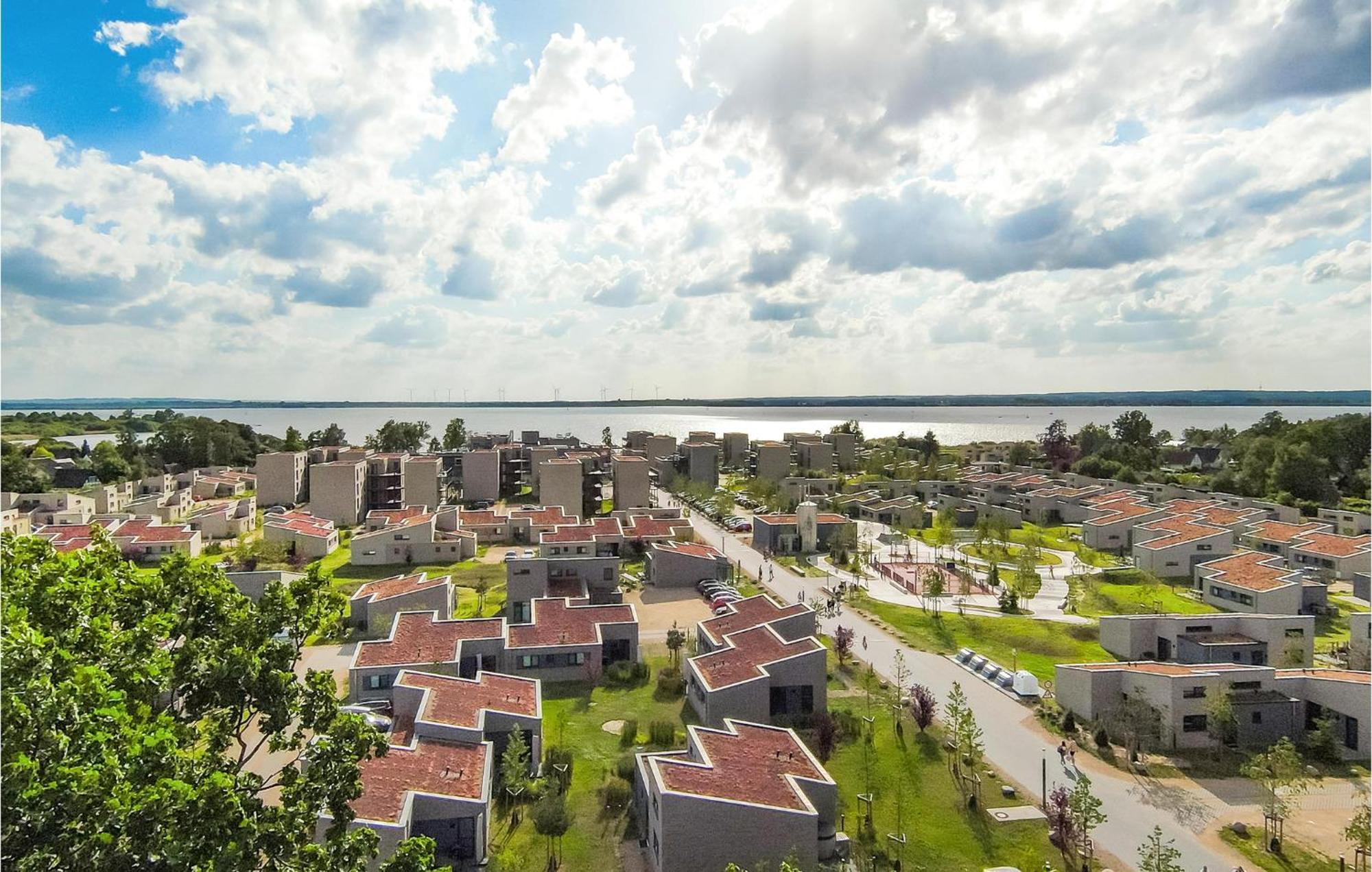 Lovely Home In Lembruch-Duemmer See With Sauna Εξωτερικό φωτογραφία